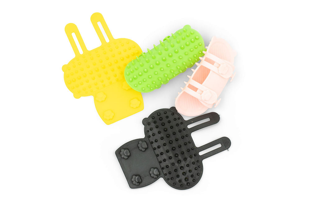 BudgetPaws Soft Silicone Table Leg Self-Grooming Cat Brush